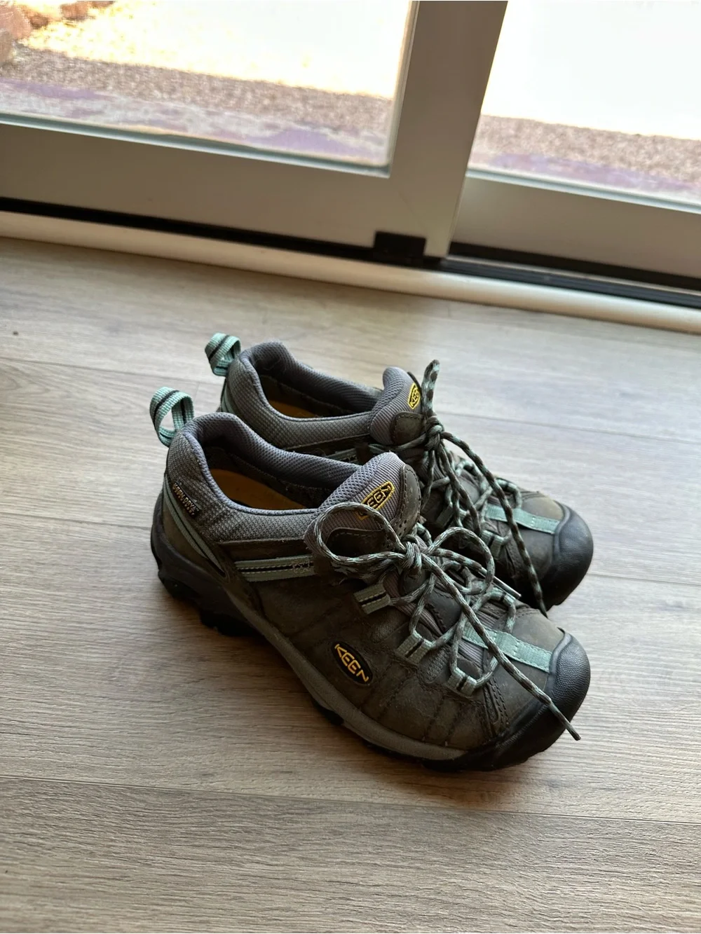 Keen sturdy hiking